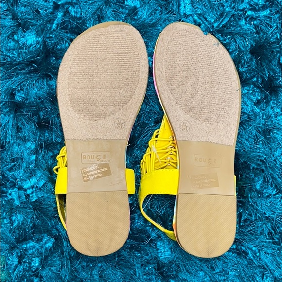 Sandals - Picture 2 of 3